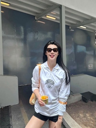 新女友晒游玩美照，结果十几张照片都没出现亚马尔11