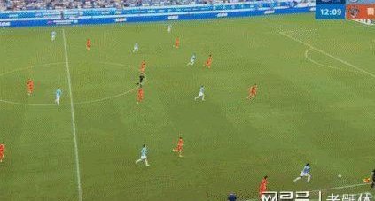 扳回一球！安杰尔科维奇破门得分，浙江2-1海牛