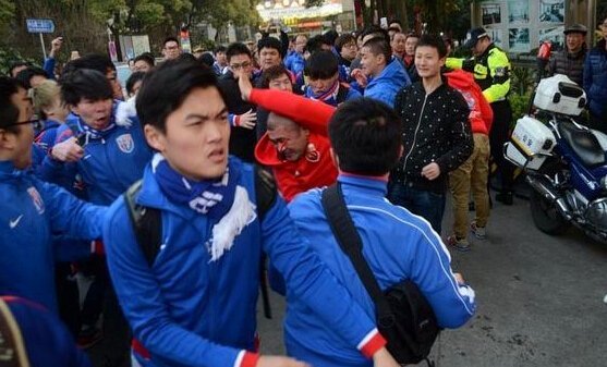 政策限制下，上海两队亚冠为何频繁大轮换？